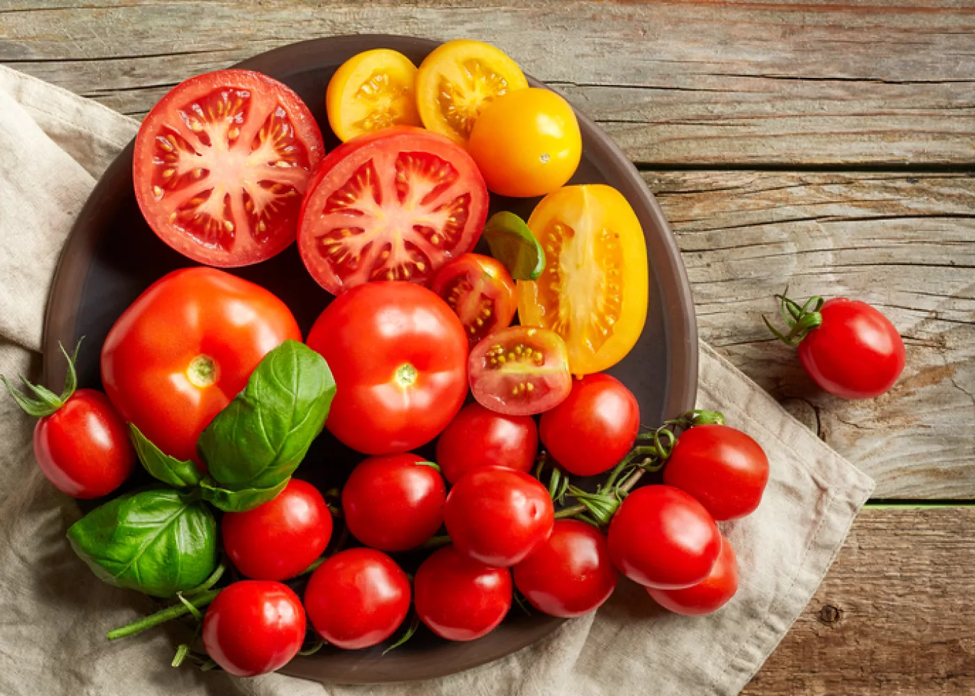 tomatoes.jpg